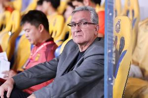 媒体人：重庆首次办国际比赛国足曾6-0大胜，盼18强赛也有好结果